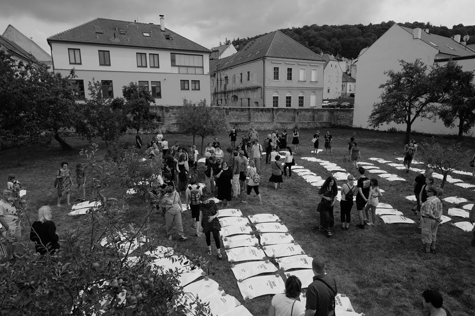 oběti okupace na farní  zahradě v Boskovicích